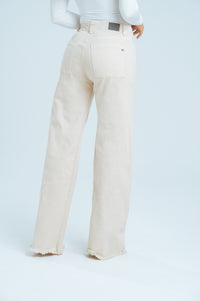 Mom Flare Beige REF. 1620