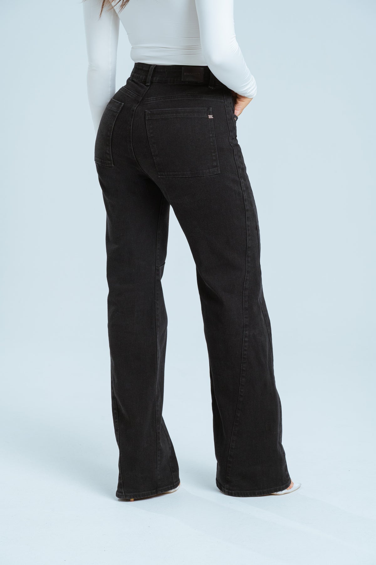 Mom Flare Gris REF. 1611